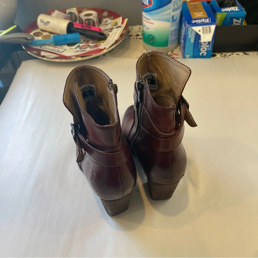 FRYE Patty Riding Boots Booties Brown Red-ish Leather High Block Heels size 8M